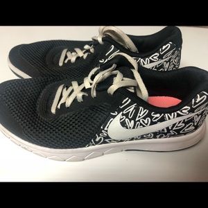Nike Flex Experience 5 Running Shoe